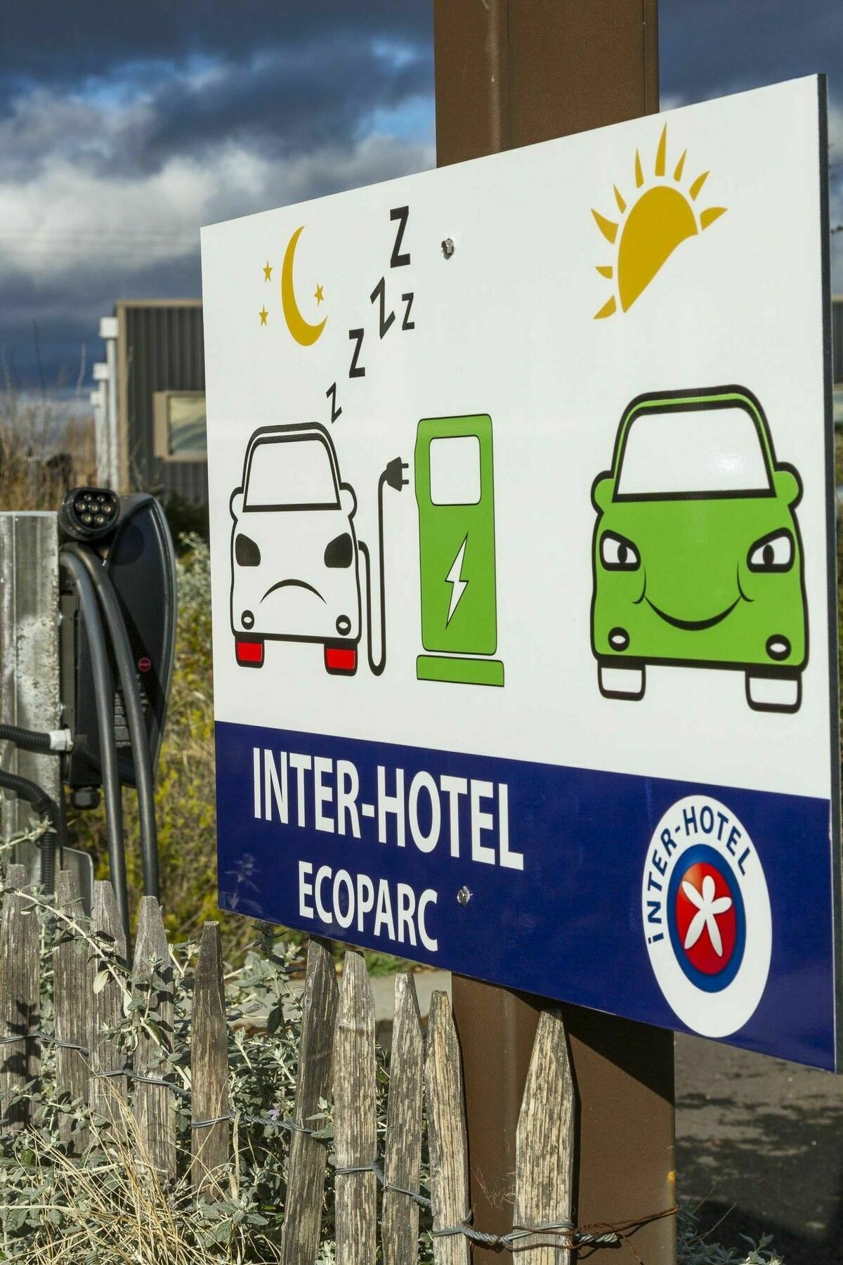 The Originals City, Hotel Ecoparc, Montpellier Est Saint-Aunes Eksteriør billede
